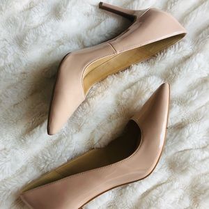Nude Jessica Simpson stiletto shoes